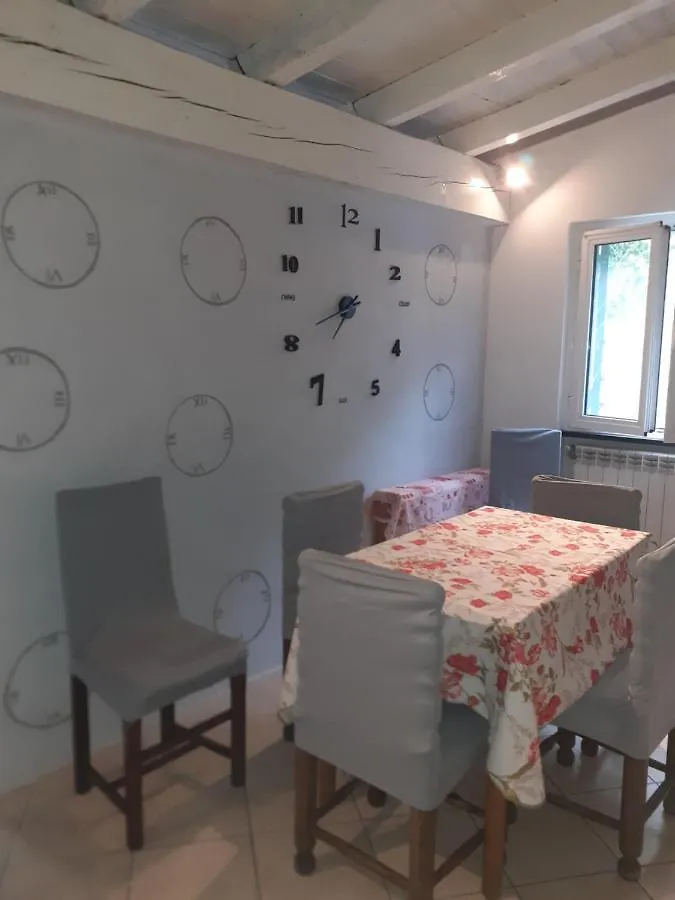Apartment Appartamento Vacanze Malu Moneglia Italy